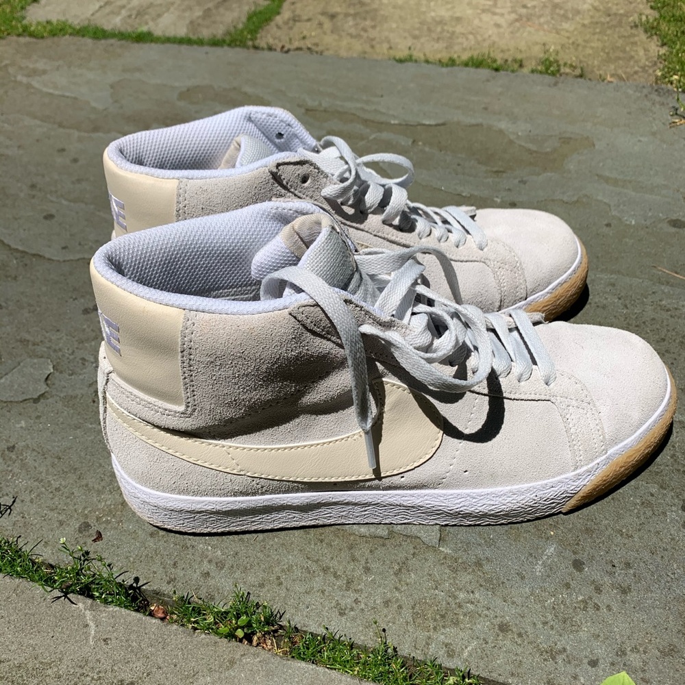 Nike SB Zoom Blazer Mid Skate